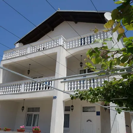 Ljubica Appartement *